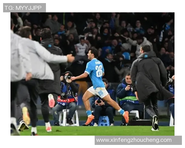 那不勒斯逆袭多特蒙德补时绝杀引发全场狂欢成欧冠历史冷门